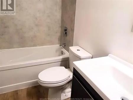 413 - 325 UNIVERSITY AVENUE W | 413 - 325 UNIVERSITY AVENUE W, Cobourg