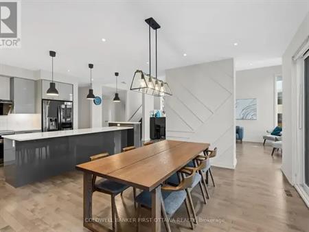 375 SERENADE CRESCENT | 375 SERENADE CRESCENT, Ottawa