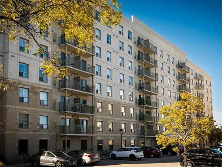 Auburn Terraces | 239 Auburn Drive, Waterloo