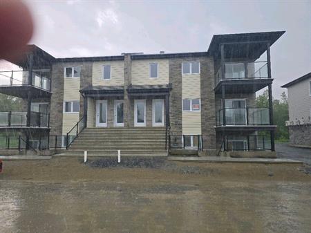 Appartement 4 1/2 de qualité bien situé
