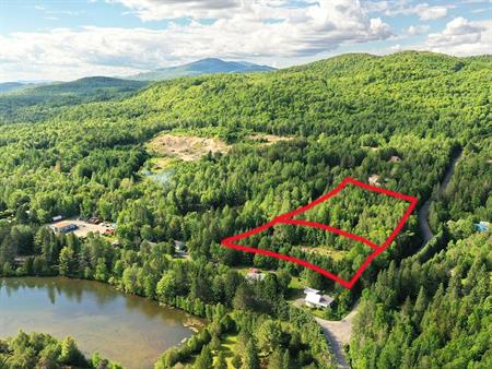 Terrain Résidentiel Lac-Supérieur À Vendre