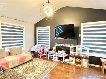 1-15 Allness Rd, Brampton, Ontario L7A 3N6 | 15 Allness Road, Brampton