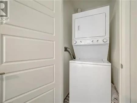 3028 CREEKSHORE Common Unit# 315 | 3028 CREEKSHORE Common Unit# 315, Oakville