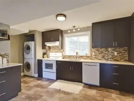 Charming 2-Bed, 1-Bath Ground Level Suite in Ladner | 5046 Massey Drive, Delta