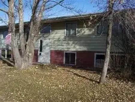Cozy 1 Bedroom Suite | 3608-77 St N.W, Calgary