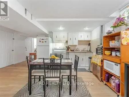 BSMT - 92 REED DRIVE | BSMT - 92 REED DRIVE, Ajax