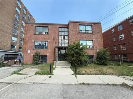 1 East 35th Street | 1 East 35th Street, Hamilton