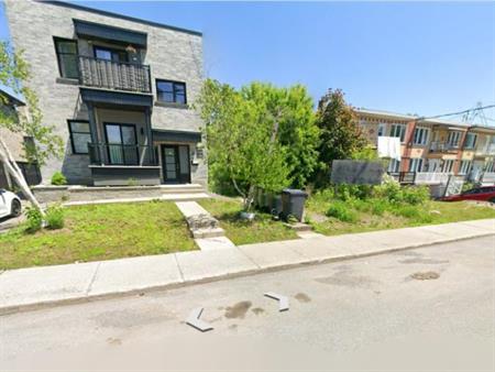 Terrain Duplex Montréal