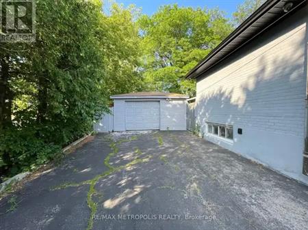 MAIN - 575 THIRD LINE | MAIN - 575 THIRD LINE, Oakville
