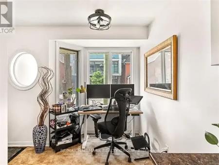 229 LYON STREET N | 229 LYON STREET N, Ottawa