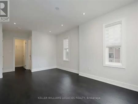 23 - 198 PINE GROVE ROAD | 23 - 198 PINE GROVE ROAD, Vaughan