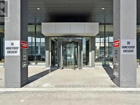 1708 - 38 HONEYCRISP CRESCENT | 1708 - 38 HONEYCRISP CRESCENT, Vaughan