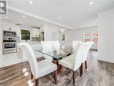 1597 PELISSIER STREET | 1597 PELISSIER STREET, Windsor