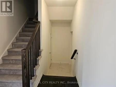 288 POTTRUFF ROAD | 288 POTTRUFF ROAD, Brant