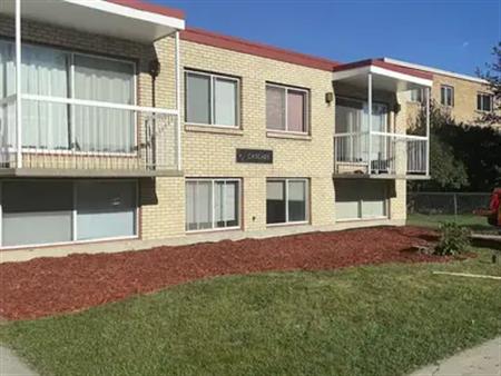Cozy, Quiet, Lower Level Apartment with Big Windows | 103 - 3604 16 Street Southwest, Calgary