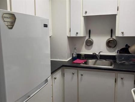 1 CH - 1 SDB - Gatineau - $930 /mo