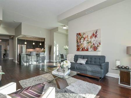 The Balmoral | 99 Range Road, Ottawa