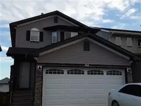 House for rent in n.e | 161 taralake Cresent n.e  T3j 1M4, Calgary