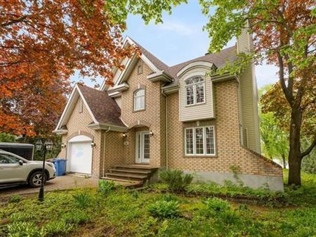 Maison à louer, Laval