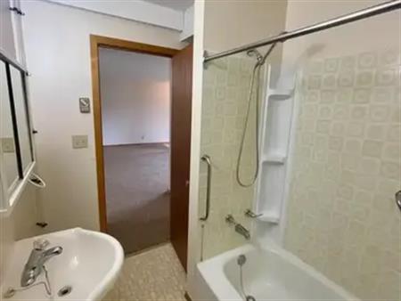 71 MCDUFF STREET | 71 MCDUFF STREET, Grey Highlands