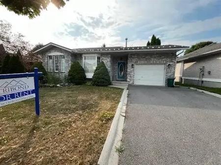 614 Arbour Crescent - 4 bed, 2 bath | 614 Arbour Crescent, Kingston