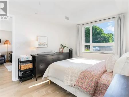 107 - 3998 VICTORIA AVENUE | 107 - 3998 VICTORIA AVENUE, Lincoln