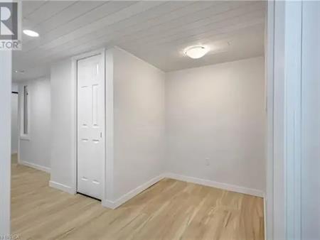 7 MEARS ROAD Road Unit# LOWER | 7 MEARS ROAD Road Unit# LOWER, Paris