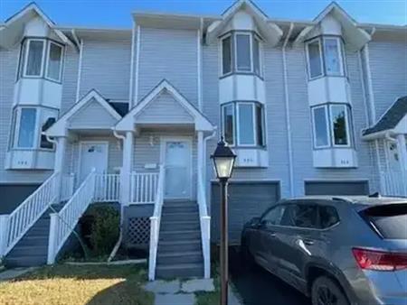 882 Winchester Lane - 2 bed, 2.5 bath ALL INCLUSIVE! | 882 Winchester Lane, Kingston