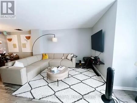 8 - 560 LAKERIDGE DRIVE | 8 - 560 LAKERIDGE DRIVE, Ottawa