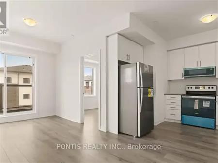 120 - 1695 DERSAN STREET | 120 - 1695 DERSAN STREET, Pickering