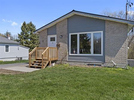 2-1199 Montreal St. | 2 bedroom, 1 bathroom, new, legal secondary suite! | 1199 Montreal Street, Kingston