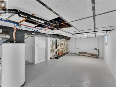 1347 LINCOLN | 1347 LINCOLN, Windsor
