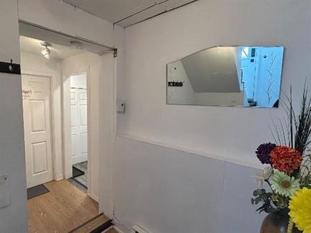 Logement Demi RDC