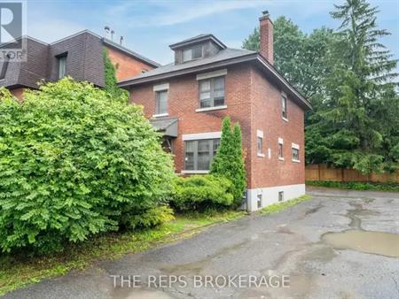 322 WAVERLEY STREET | 322 WAVERLEY STREET, Ottawa