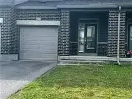 168 BANDELIER WAY | 168 BANDELIER WAY, Ottawa