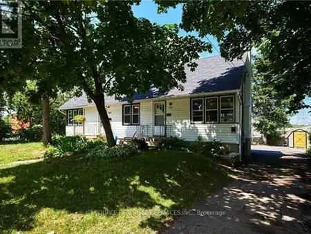 1359 THAMES STREET | 1359 THAMES STREET, Ottawa