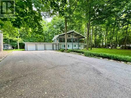 52 MACEDONIA CIRCLE | 52 MACEDONIA CIRCLE, Tiny