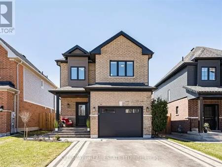 143 SUN KING CRESCENT | 143 SUN KING CRESCENT, Barrie