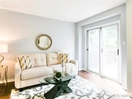 1-3841 Densbury Dr, Mississauga, Ontario L5N 6Z3 | 3841 Densbury Drive, Mississauga