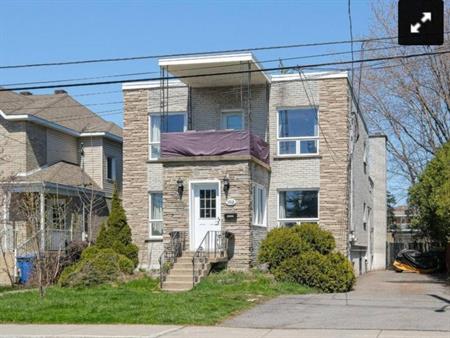 Appartement 6 ½ style condo à Vieux-Longueuil