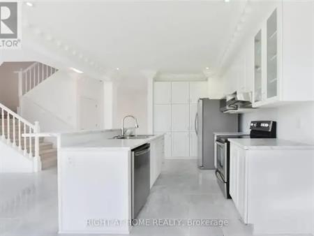 107 WESTOVER CRESCENT | 107 WESTOVER CRESCENT, Ottawa