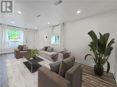 1 ROBINSON Street N Unit# MAIN FLR | 1 ROBINSON Street N Unit# MAIN FLR, Grimsby