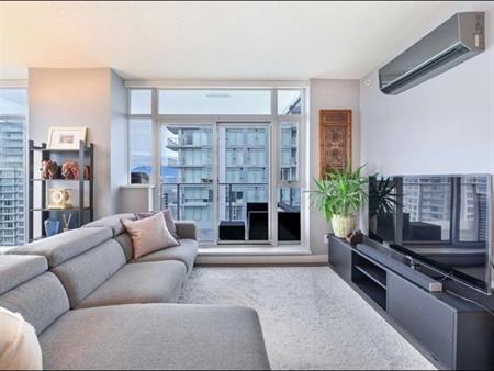 Gorgeous Metrotown Condo with Amazing Views | 6588 Nelson Avenue, Burnaby