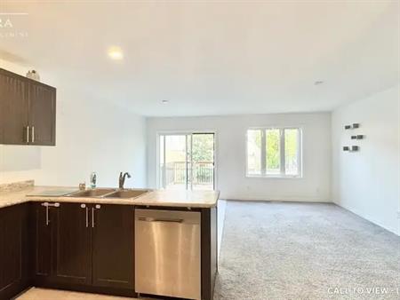95-135 Hardcastle Dr, Cambridge, Ontario N1S 0B6 | 135 Hardcastle Drive, Cambridge