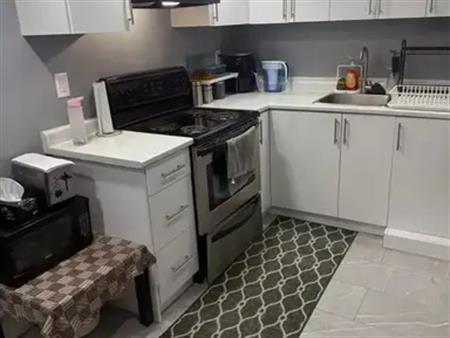 140 WINDFLOWER DRIVE | 140 WINDFLOWER DRIVE, Kitchener