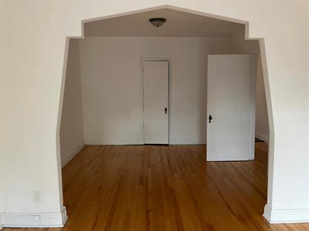 Logement 3 1/2 à louer à Villeray
