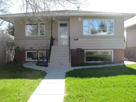 Spacious and renovated main floor | 2808 A - 41 Street SW, Calgary