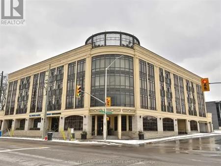 302 - 205 LAKESHORE ROAD W | 302 - 205 LAKESHORE ROAD W, Oakville