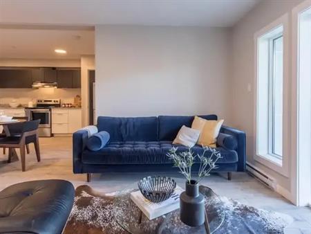 Arbutus Apartments | 5085 Uplands Drive, Nanaimo