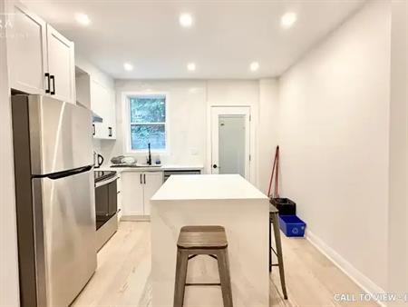 1-36 Tennis Crescent, Toronto, Ontario M4K 1J3 | 36 Tennis Crescent, Toronto
